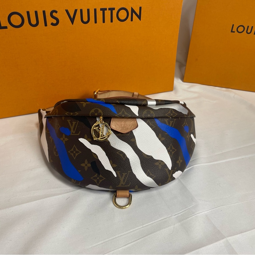 Louis Vuitton Bumbag